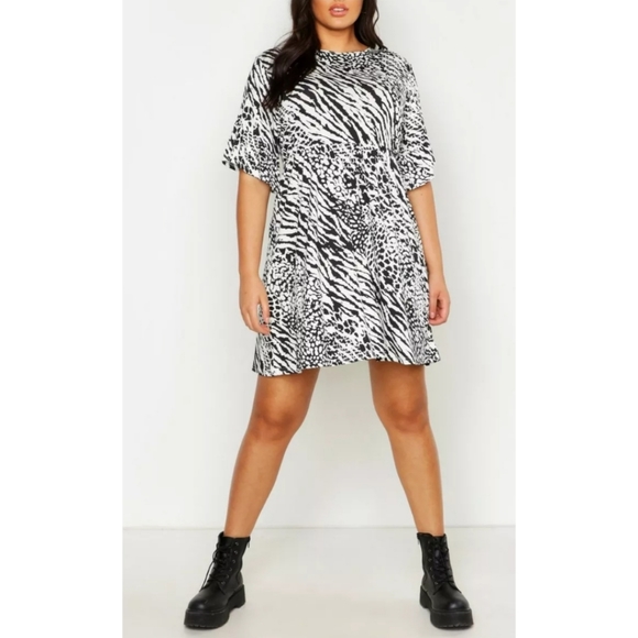 Boohoo Dresses & Skirts - Black and White Animal Print Dress